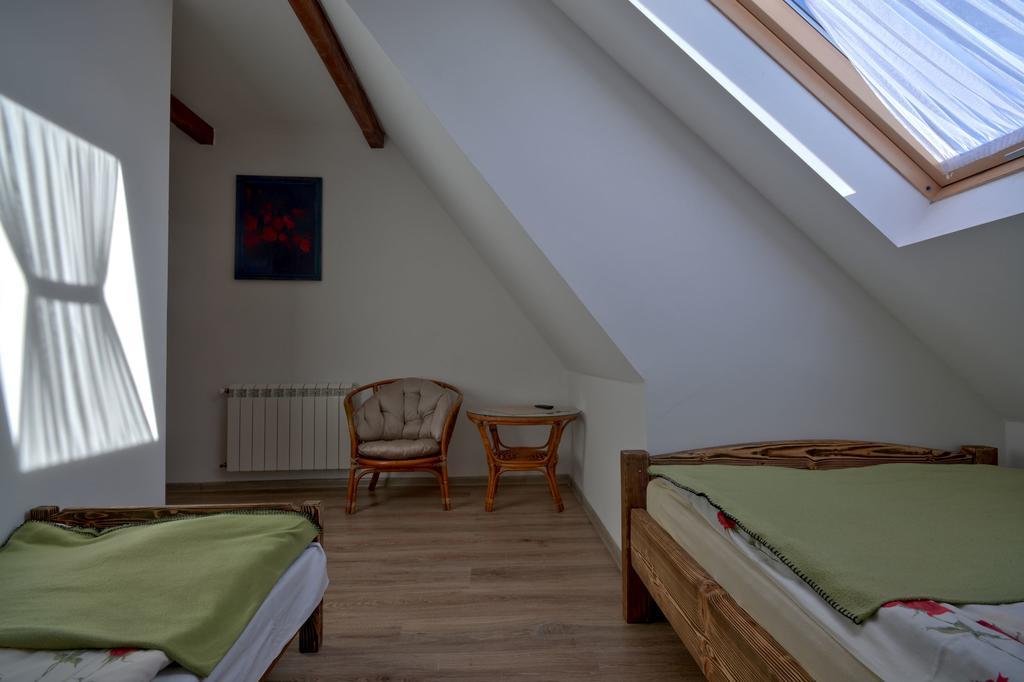 Pokoje Goscinne Sztokfisz Bukowina Tatrzańska Chambre photo